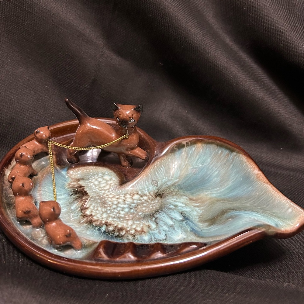 Vintage Siamese Cat Ashtray